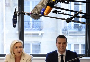 IMAGEN DE ARCHIVO: Marine Le