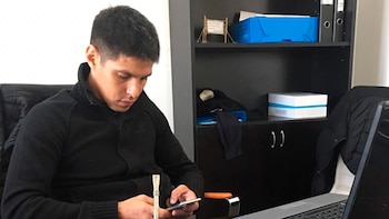 El ex volante, en su