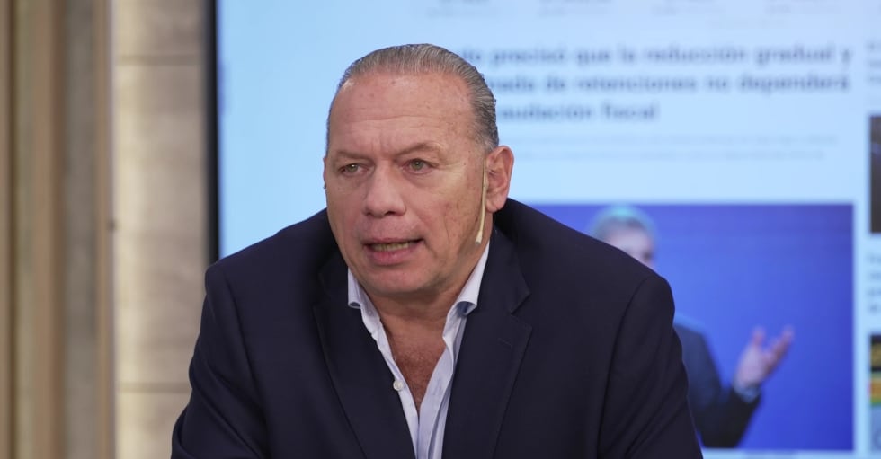 El senador reconoce la responsabilidad del peronismo en la llegada de Javier Milei al poder por falta de autocrítica y de candidatos propios (Infobae al Regreso)