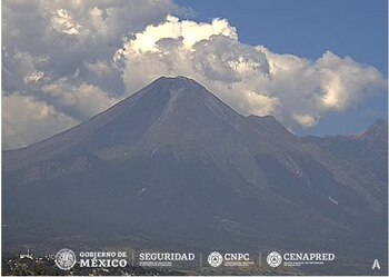 Imagen 1: Volcán Fuego de Colima, 13:31 h (hora local).