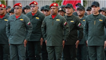 El régimen venezolano adelantó el ascenso de 195 comandantes para blindar la lealtad en los cuarteles