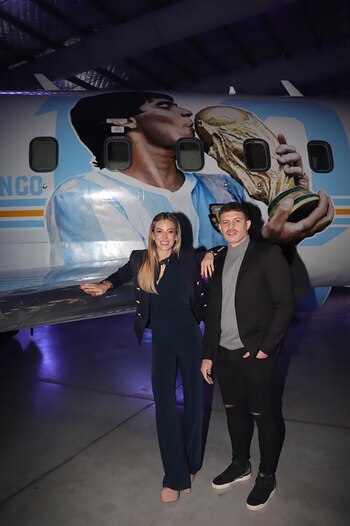 Jesica Cirio junto a Martín