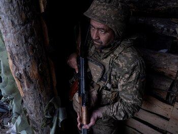 Un militar de la 93.ª