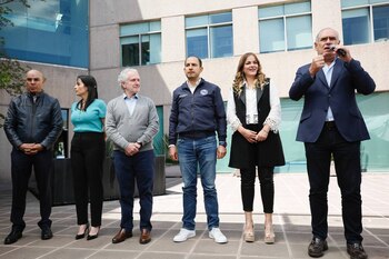 Usuarios de redes sociales le