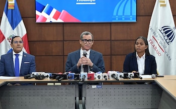 Las inspecciones estatales detectaron amenazas inminentes para la salud de los empleados dominicanos, además de una práctica reiterada de despedir al personal antes del trimestre para evitar el pago de cesantías y beneficios legales. (Cortesía: Ministerio de Trabajo)