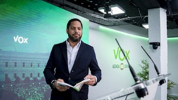 AMP-Vox y PP inician un