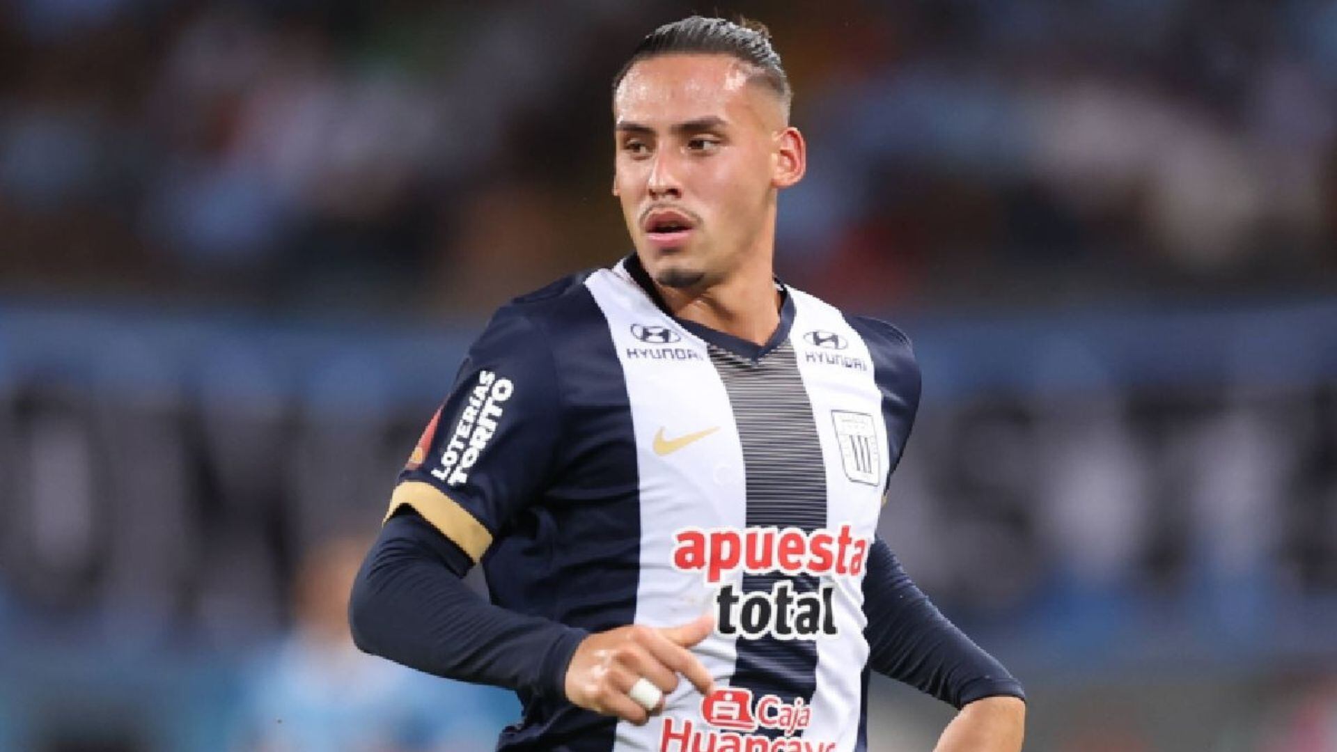 Erick Noriega se ha hecho de un espacio en Alianza Lima. - Crédito: Difusión