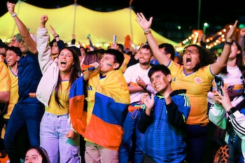 El país se unió en un solo sentir para apoyar a la Selección Colombia tras las elecciones - crédito EFE/Carlos Ortega