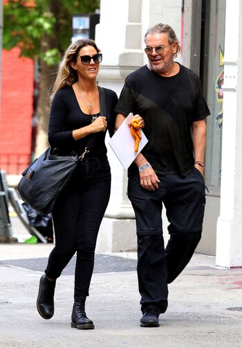 Celebrities-en-un-clic-Fher-Olvera-y-su-novia-30092020