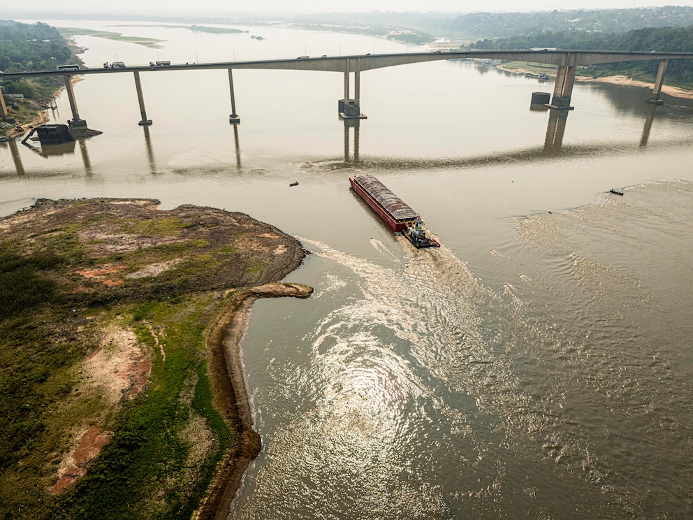 Paraguay acelera su perfil como centro logístico regional con la Hidrovía y el Corredor Bioceánico