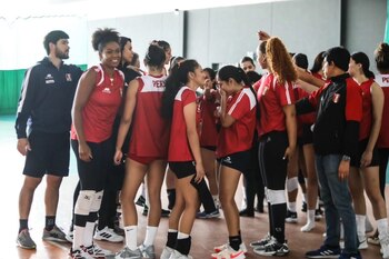 Ángela Leyva será la abanderada