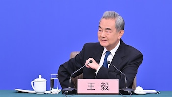 China respalda a Pakistán como mediador y ofrece esfuerzos conjuntos para promover el fin de la guerra en Irán