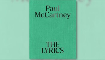 The Lyrics consta de 960