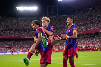 Barcelona marcha con paso perfecto en LaLiga. (AP Foto/José Bretón)