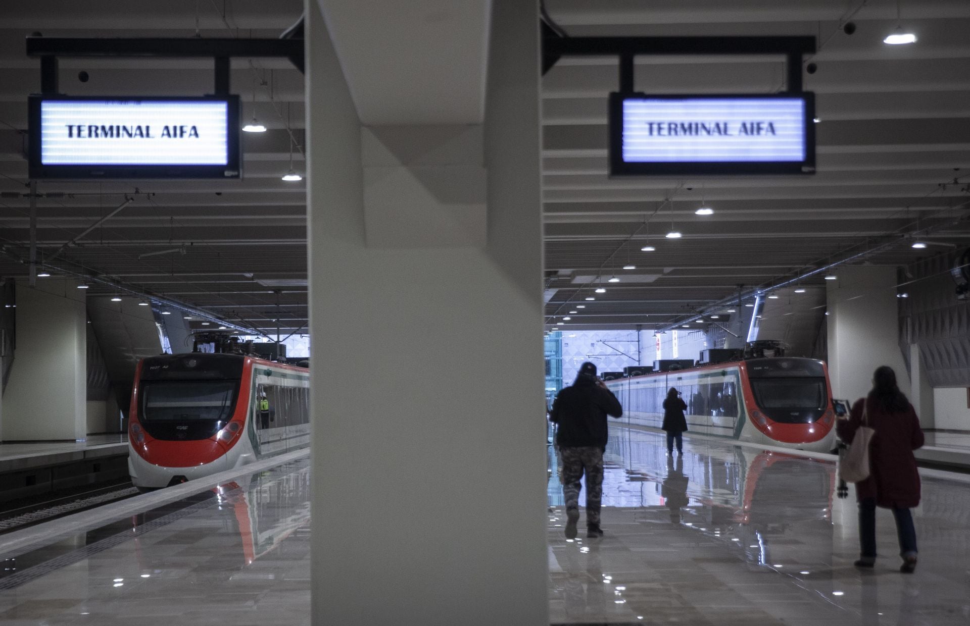 La SICT firmó el título de asignación el 18 de marzo de 2026; la ATTRAPI construirá y entregará la infraestructura terminada al Fonadin, que tomará el control solo después de que los trenes pasen las pruebas de seguridad. (FOTO: ANDREA MURCIA /CUARTOSCURO.COM)