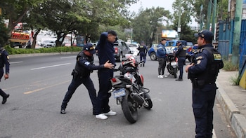 Capturan a 29 motoladrones en Guatemala, 15 quedan libres
