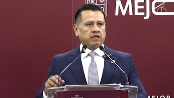 El fiscal Carlos Torres Piña reveló la detención en la conferencia de seguridad de este 3 de junio. Crédito: Gobierno de Michoacán