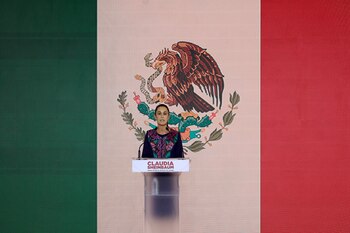 Imagen de archivo de la candidata oficialista a la presidencia de México, Claudia Sheinbaum. EFE/José Méndez