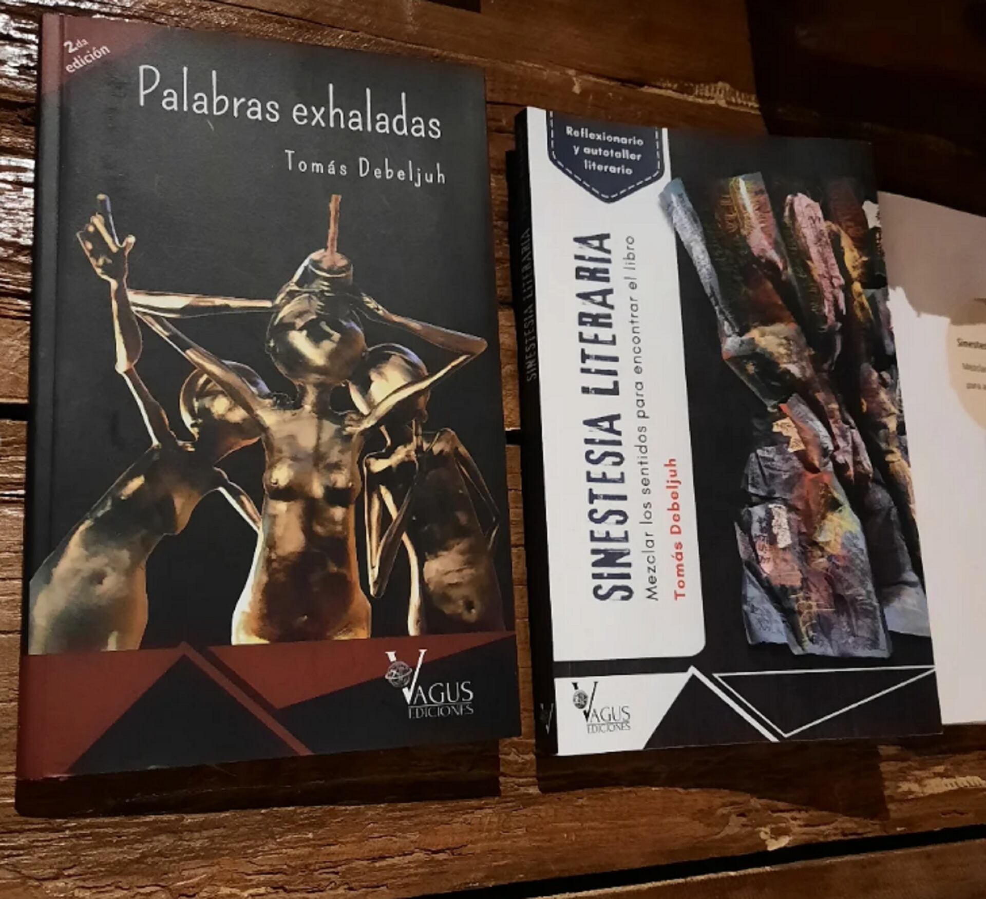 “Cuando llega un manuscrito, Franco, Tomás y yo lo leemos como lectores y luego intercambiamos impresiones