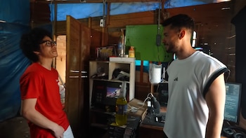 TheGrefg visita Ventanilla y conoce