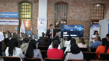 El gobierno de Guatemala presenta a funcionarios dominicanos su política de reintegración con enfoque en derechos humanos