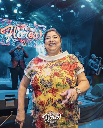 Hermanos Flores Nory Flores