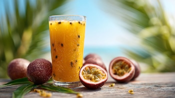 Jugo de maracuyá, bebida fresca y tropical, rica en vitamina C. - (Imagen Ilustrativa Infobae)
