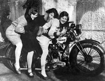 Eva gastaba mucho dinero en