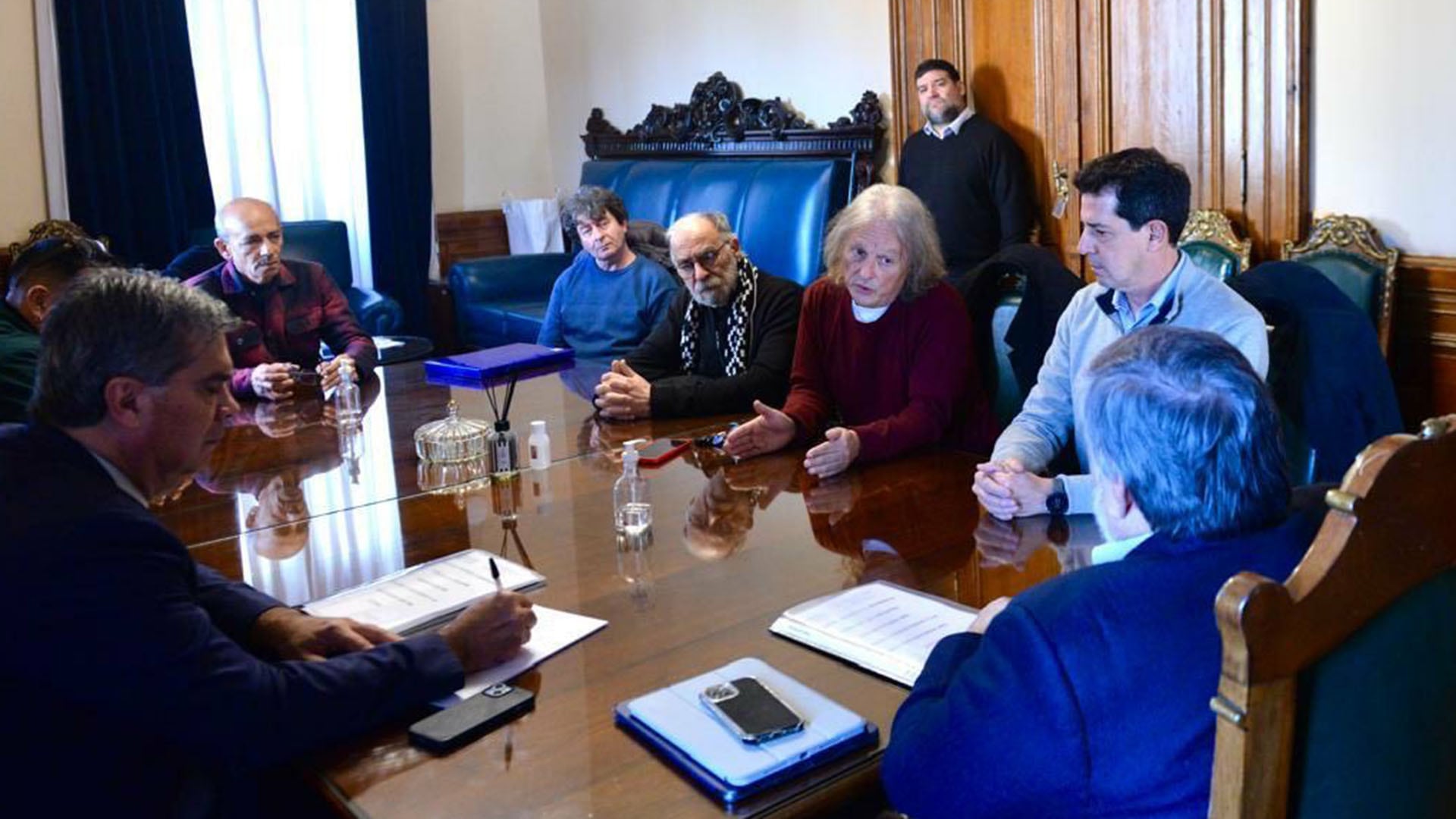 Rubén Pollo Sobrero, junto a los senadores peronistas José Mayans, Jorge Capitanich y Eduardo Wado de Pedro (@BJusticialistaS)