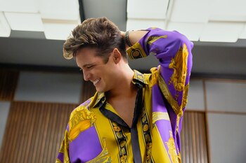 Boneta interpreta a Luis Miguel