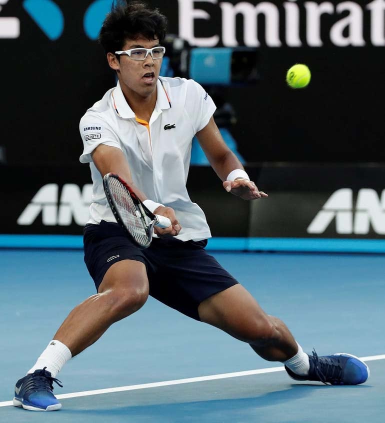 El partido de su vida. Hyeon Chung eliminó a Novak Djokovic en el Australian 2018 (Fuente: EFE/MARK CRISTINO)