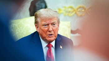 Trump critica la multa multimillonaria