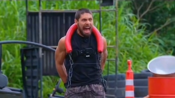 “¡Sáquenla, que se está ahogando!”,