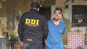Amenazó a su madre para esconderse y cayó tras diez meses prófugo por un homicidio en Laferrere