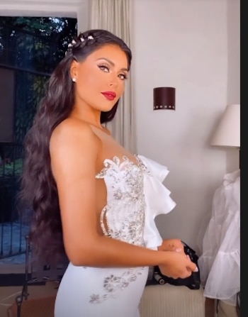 Kristal portó un palazzo blanco