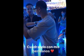 Jonathan Maicelo y los gemelos Paletazo se juntan: “Al fin junto a mis hermanos”