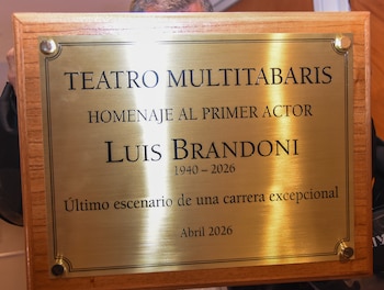 Homenaje de Carlos Rottemberg a Luis Brandoni