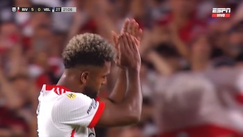 Monumental ovación a Borja: hinchas