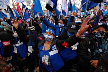 Seguidores del Movimiento Al Socialismo