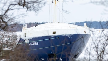 Finlandia libera el carguero sospechoso