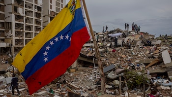 Imponen régimen de presentación a voluntario que denunció falta de apoyo oficial a labores de rescate en Venezuela