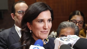 Kenia López Rabadán hizo un