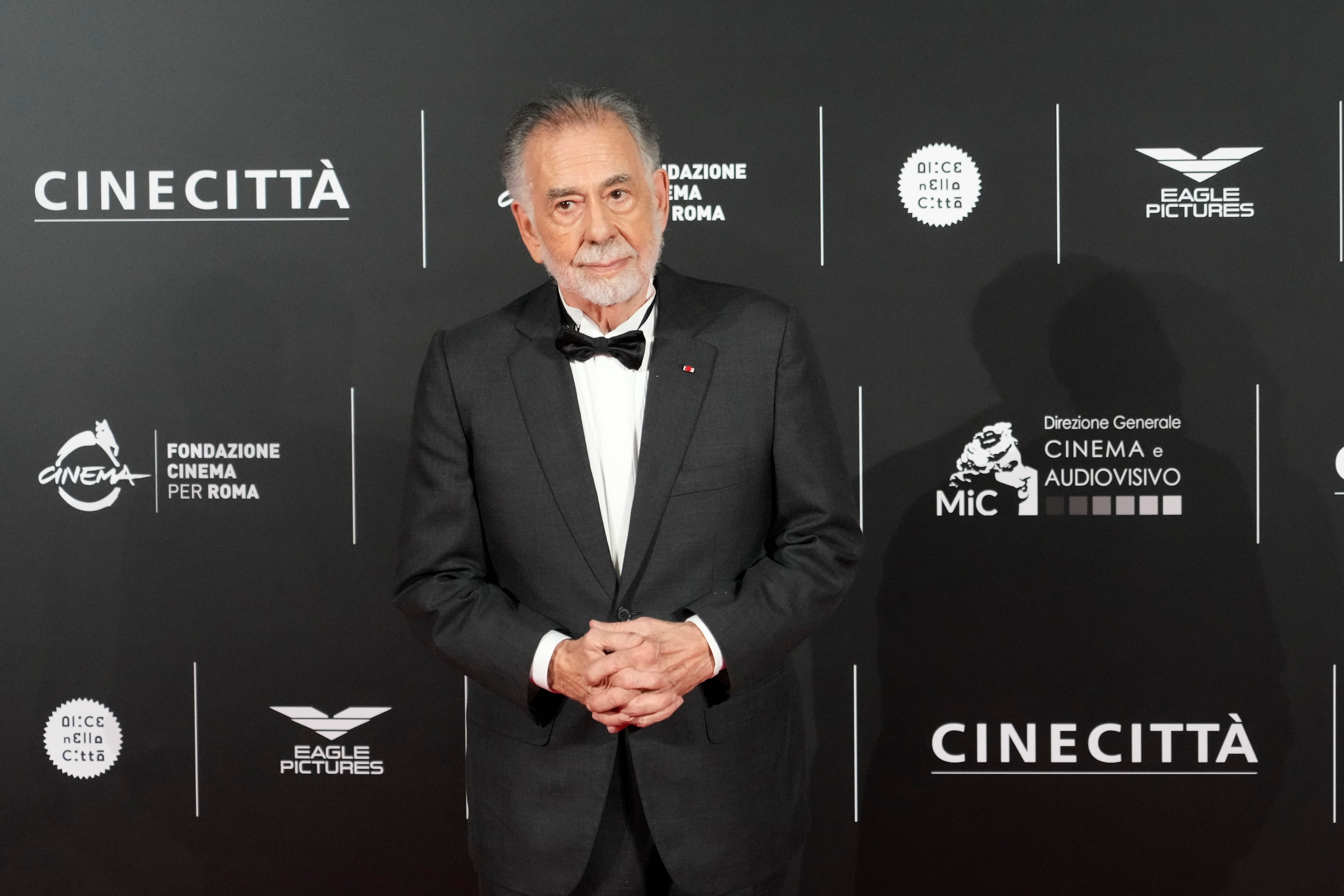 Francis Ford Coppola encuentra refugio y creatividad en el Palazzo Margherita, su hotel familiar en Bernalda, Italia (AP)