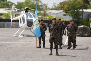 El Comando Sur de Estados Unidos elogió el liderazgo de El Salvador y resaltó la unidad y el profesionalismo demostrados durante el ejercicio CENTAM GUARDIAN 2026. (Foto: Ministerio de Justicia y Seguridad)