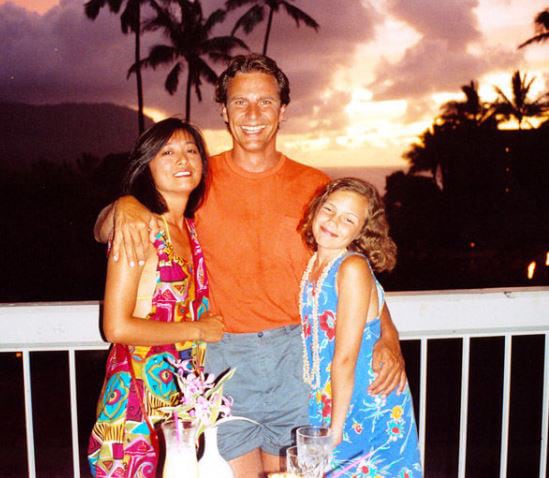 Polly Klaas con su padre y esposa (Pollu Klaas Foundation)