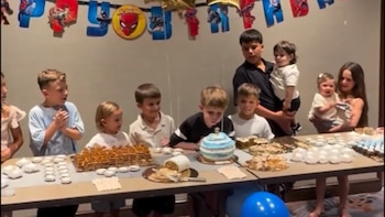 El cumpleaños de Bautista, el hijo de Rodrigo de Paul, en Atlanta: el divertido festejo con los niños de la Scaloneta