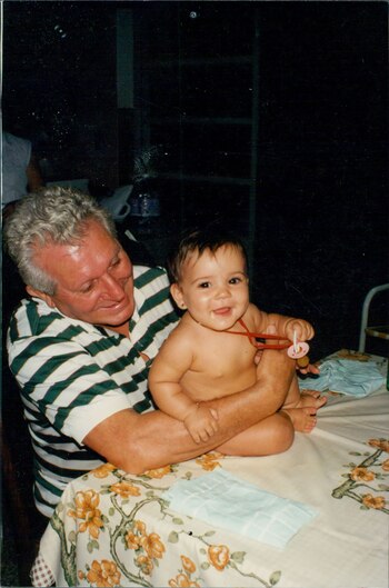 Agustina Wetzel y abuelos