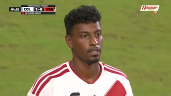 Expulsión de Miguel Araujo tras insólito error en Perú vs Colombia por amistoso FIFA