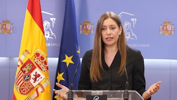 Ester Muñoz dice que habrá gobierno y avisa al PSOE: "Los españoles están diciendo que no quieren a Sánchez"