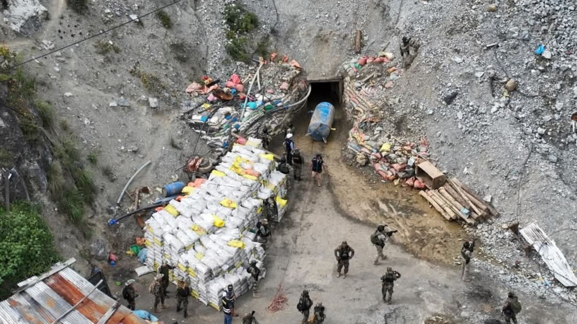 PNP da detalles de la búsqueda de los 13 mineros secuestrados en mina de Pataz. (Foto: FB/FerrenafeInformaCN)